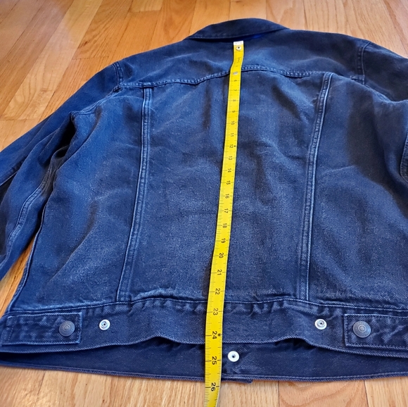 NWOT Levi's Premium Flannel-Lined DenimTrucker - Black (M) - Picture 6 of 7